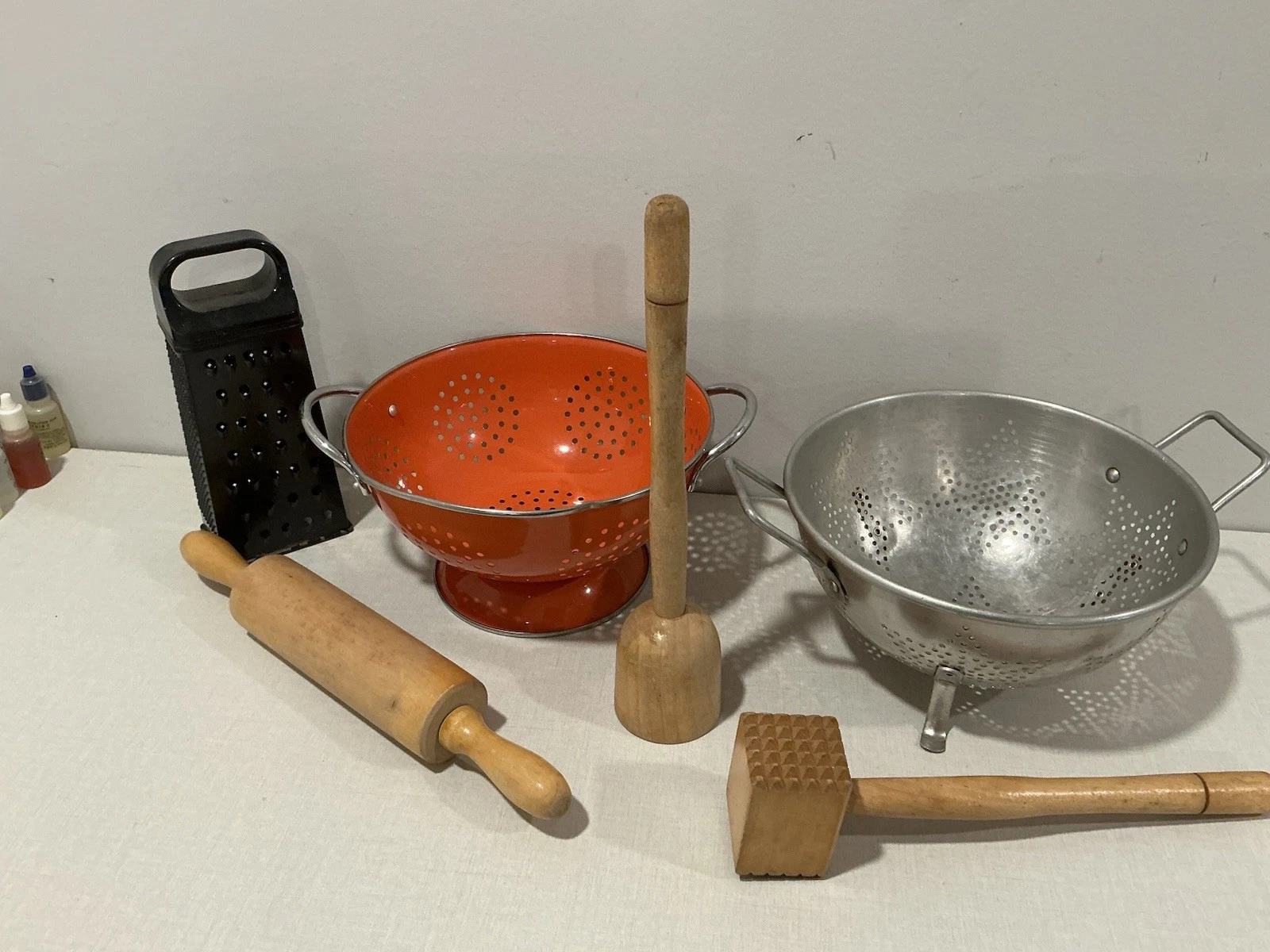 Group Of Estate Fresh Kitchen Items. Bright Orange Enamel Strainer & Other.