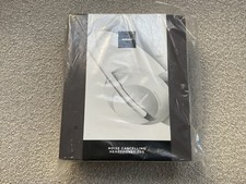 Bose Noise Cancelling 700 Bluetooth Headphones - Silver