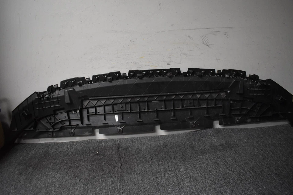 AUDI Q5 PREMIUM 2021-2023 PLACA DE CUBIERTA FABRICANTE DE EQUIPOS ORIGINALES Foto 4 de 4