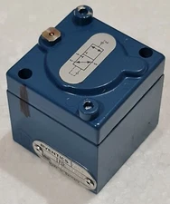 AVENTICS/REXROTH MNR:3712000000 DIRECTIONAL CONTROL VALVE