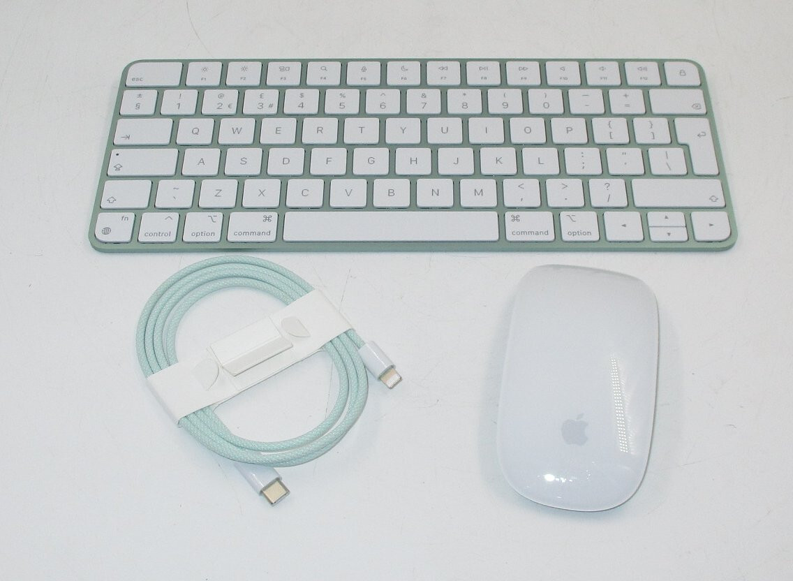 Apple Magic Keyboard &Magic Mouse 2セット s-l1200.jpg