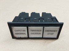 IDEC SLC30N Annunciator Panel 1-Row Lighted Control Panel 200/220V 1006J32