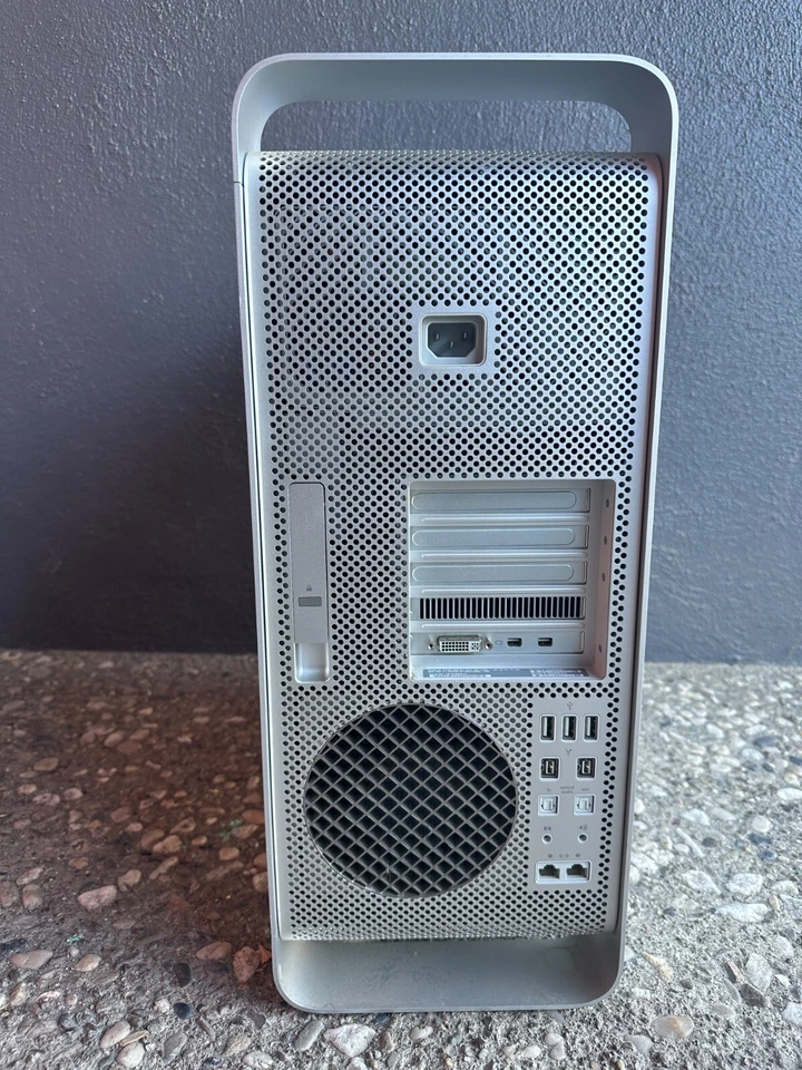 ꙮ Apple Mac Pro A1286 2.4GHz 8-Core / 6GB RAM / 1TB HDD / Radeon HD 5770 - Image 4 of 4