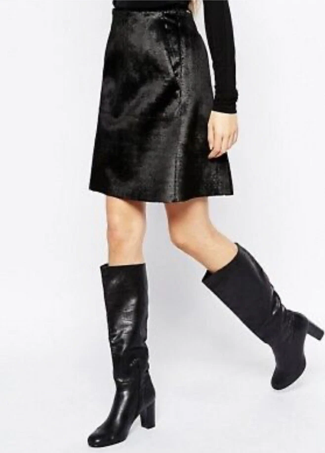 Minifalda URBANCODE LONDON/ASOS imitación piel de pony/piel/aline para el cabello~Reino Unido 8/Estados Unidos 4 Foto 3 de 4
