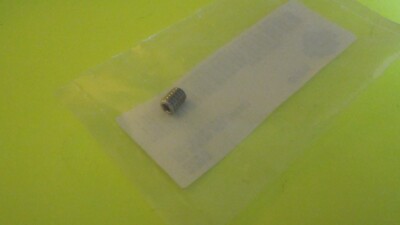 1 NOS OEM Harley Davidson 1/4