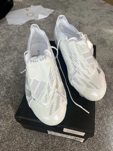 Adidas Predators tutte bianche taglia 10uk