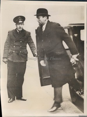 1938 London Dino Grandi Neville Chamberlain Meeting Historic Vintage Photo 7x9