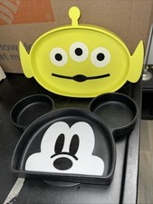 Bumkins Disney Baby Silicone First Feeding  Mickey Mouse Alien - ND1