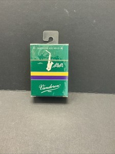 Vandoren Paris Java Strength 4 Eb Alto Saxophone Reeds 10-Pack SR264