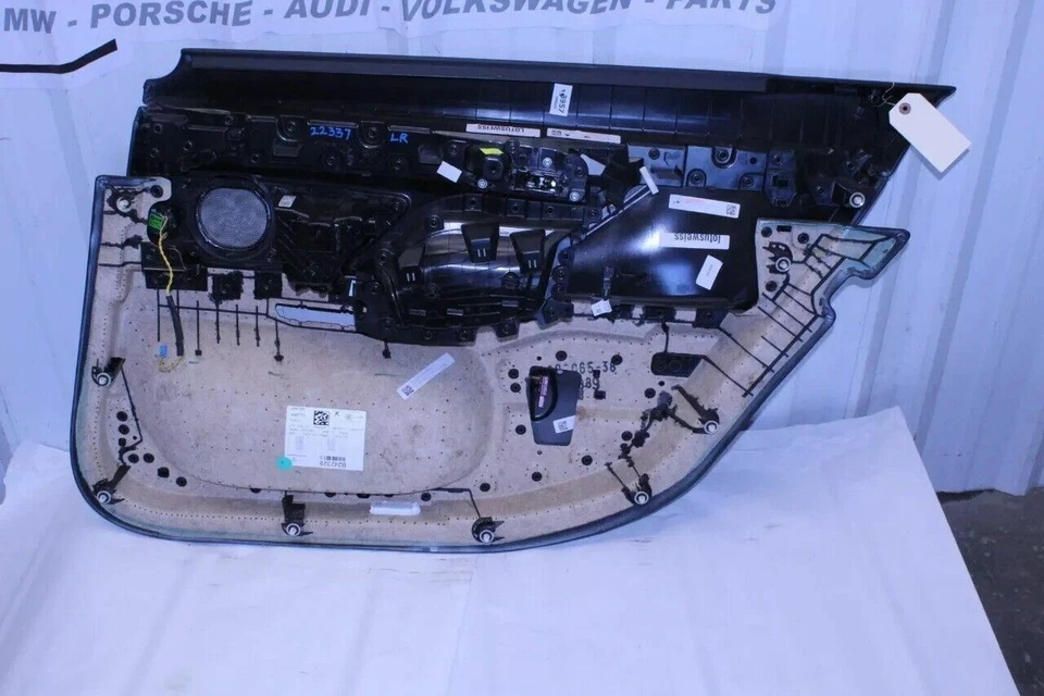 2019 BMW Alpina B7 G12 Rear Left Driver Side Interior Door Panel Black OEM Used Foto 3 de 4