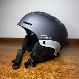Sweet Protection Switcher MIPS Ski Helmet S/M In Mold Poly-carbonate Shell