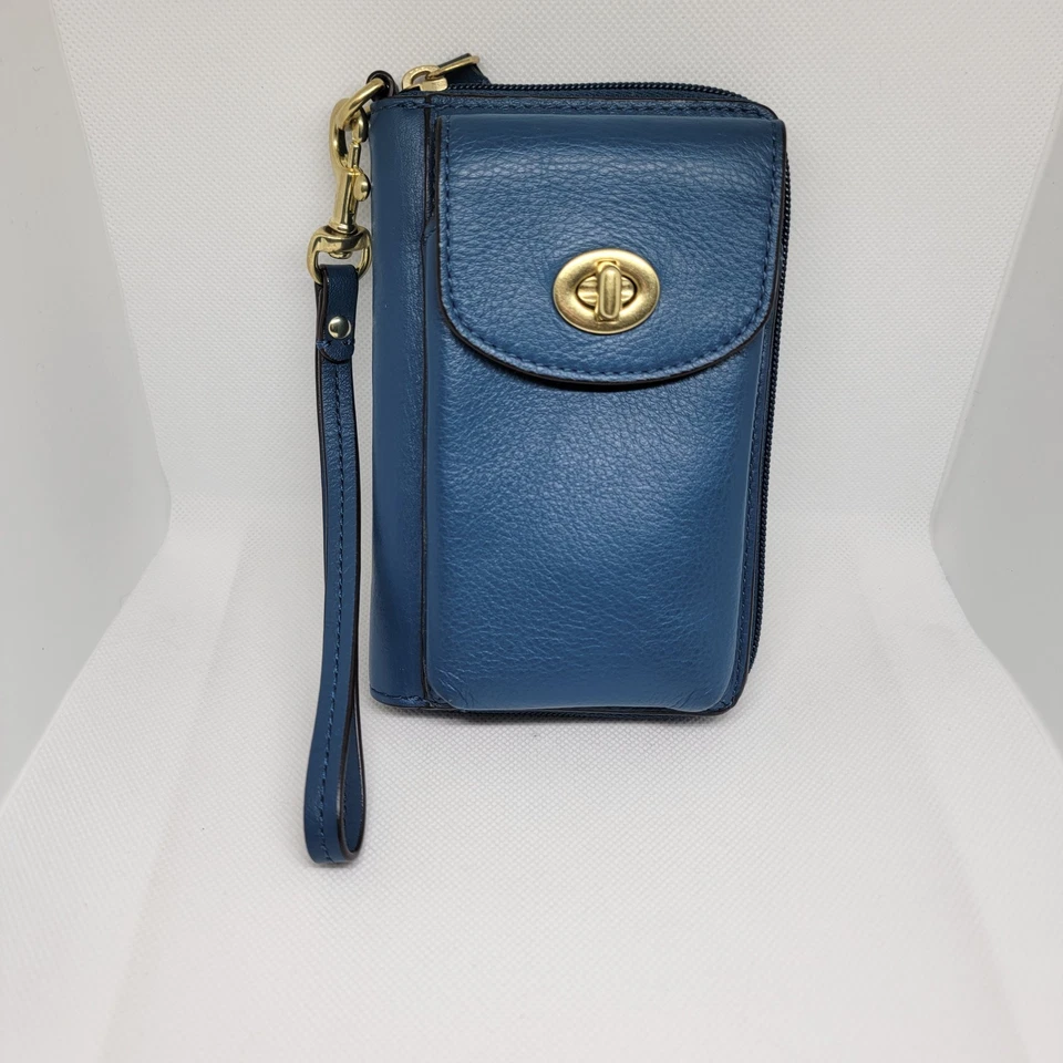Cartera Muñequera COACH Campbell Universal con Cremallera Alrededor Cuero Bloqueo Giratorio - Azul Usada en Excelente Condición Foto 2 de 4