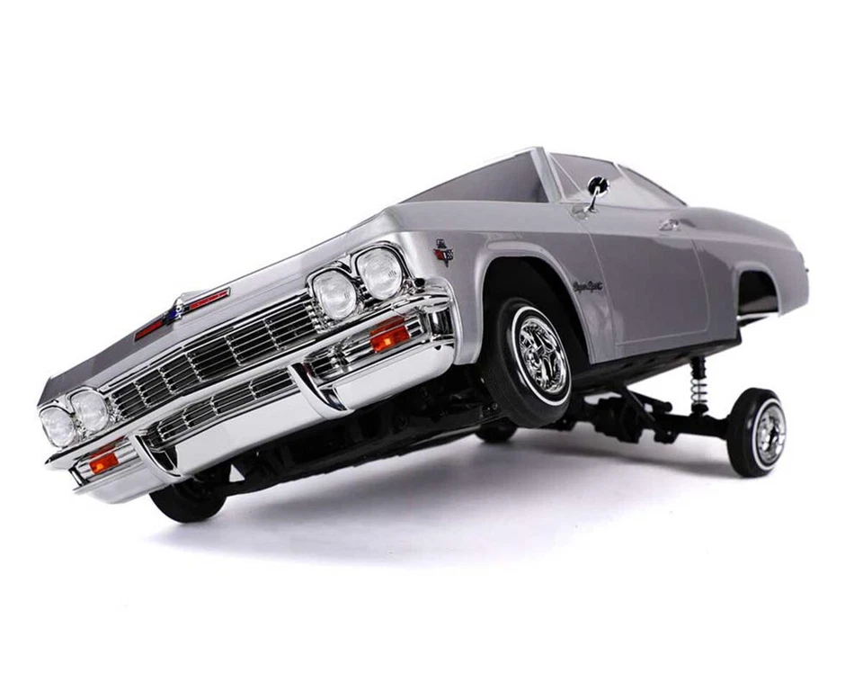 Redcat SixtyFive Chevy Impala 1/10 RTR Hopping Lowrider Slvr W/ Battery/Charger - Image 3 of 4