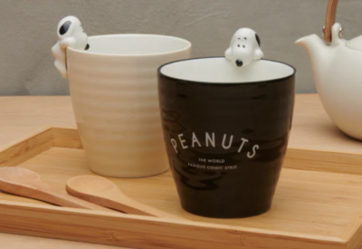 PEANUTS Snoopy Rice Bowl & Teacup w/ a Cute Snoopy Figure Official