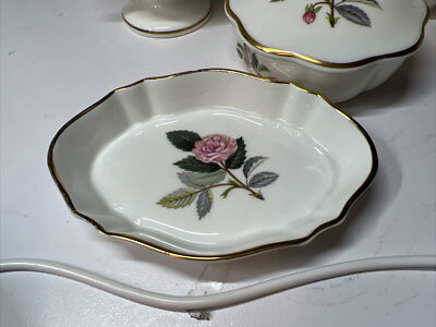Wedgwood Hathaway Rose England Bone China 5 Piece Lot | eBay