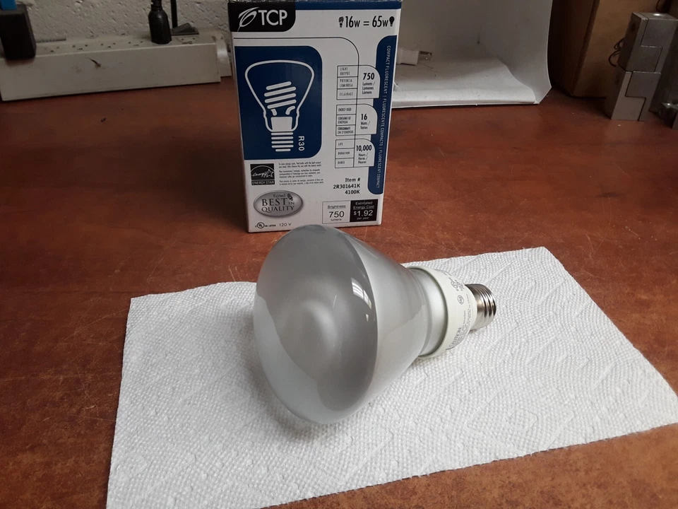 TCP 2R301641K Bulb, 4100K 120V 750 Lumens 16W 10,000 Hours - Image 3 of 4