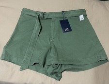 NWT GAP Women's 4" High Rise Denim Shorts Size 14 Green Belt Stretch 543270