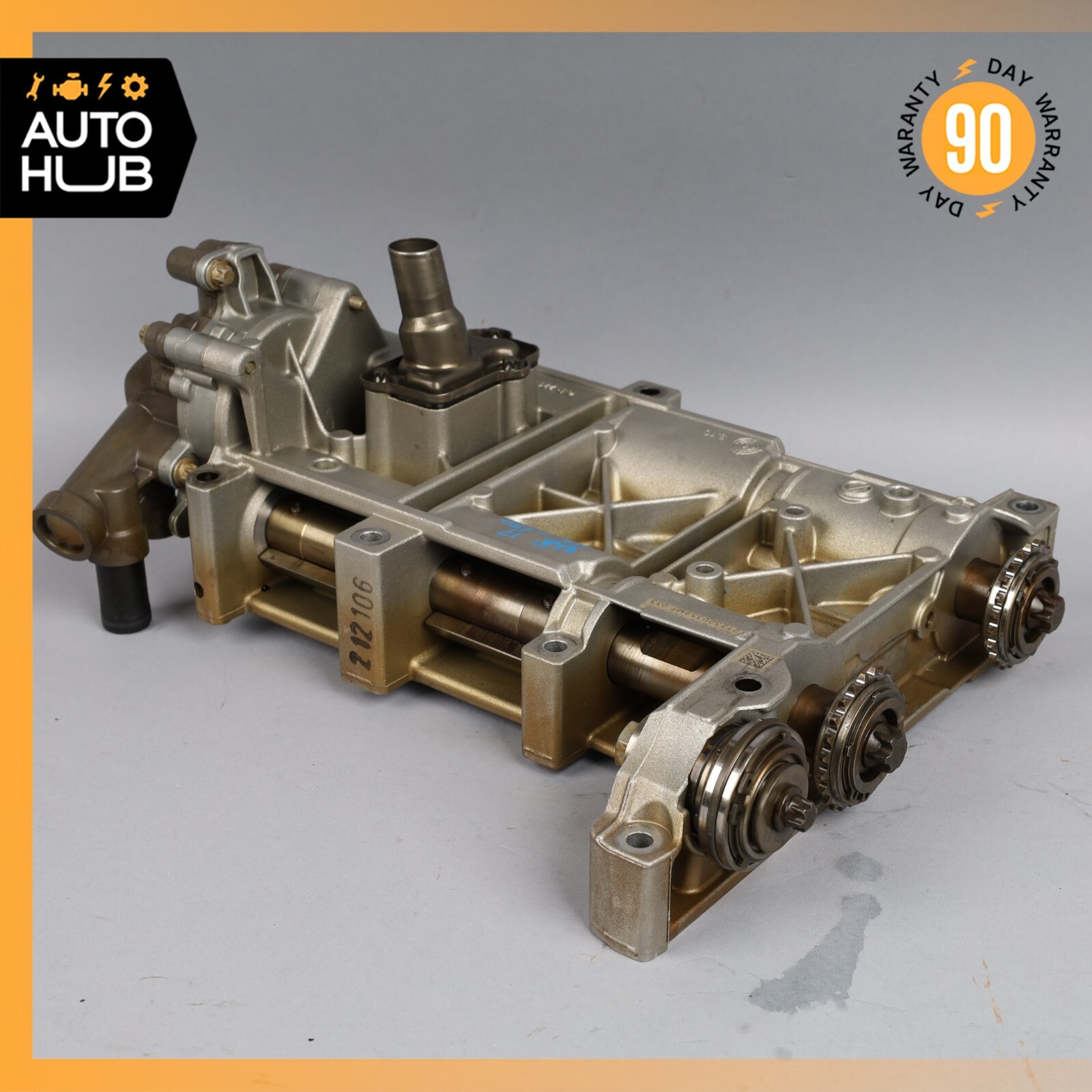 1215 Mercedes W204 C250 SLK250 M271 Balance Shaft Housing Oil Pump OEM