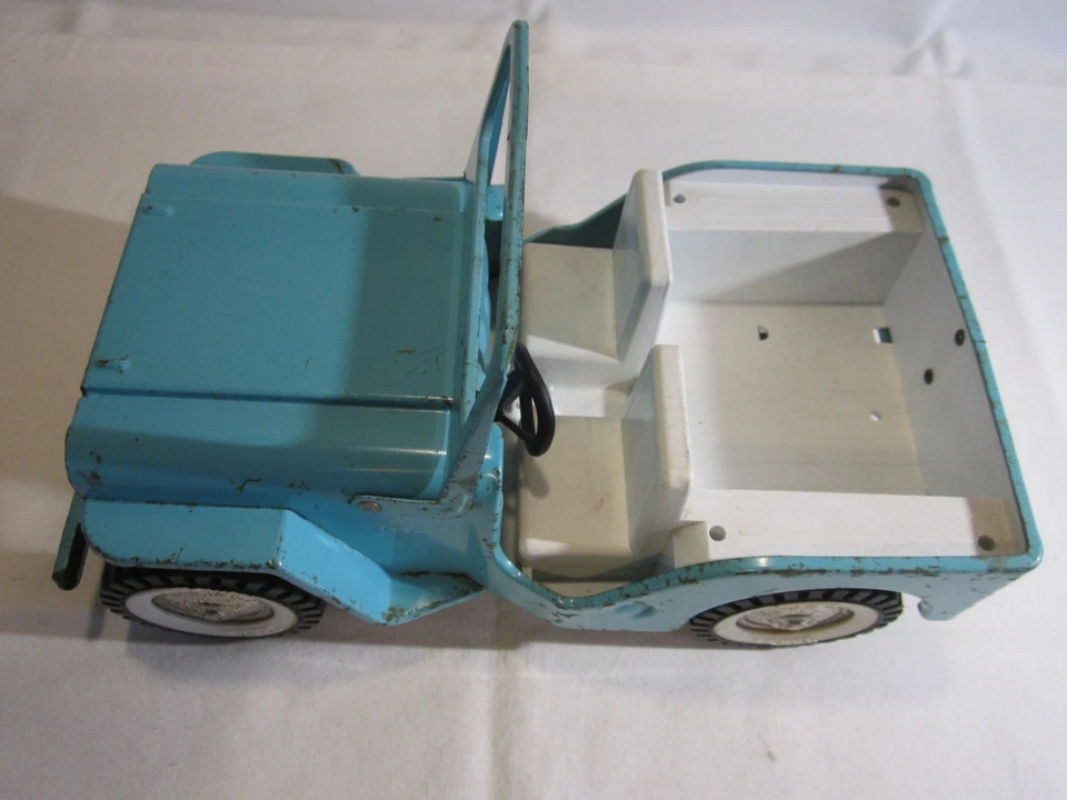 Vintage 1960's Blue Metal Tonka Truck JEEP Runabout Boat Hauler Vehicle - Image 4 of 4
