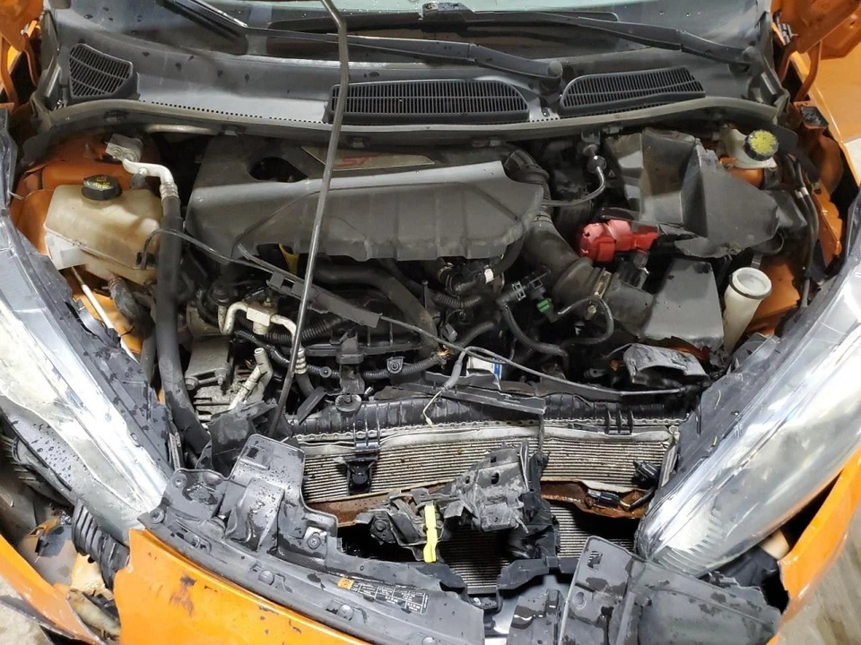 Turbo/Supercharger 1.6L Turbo Fits 14-19 FIESTA 2712016 Foto 2 de 4