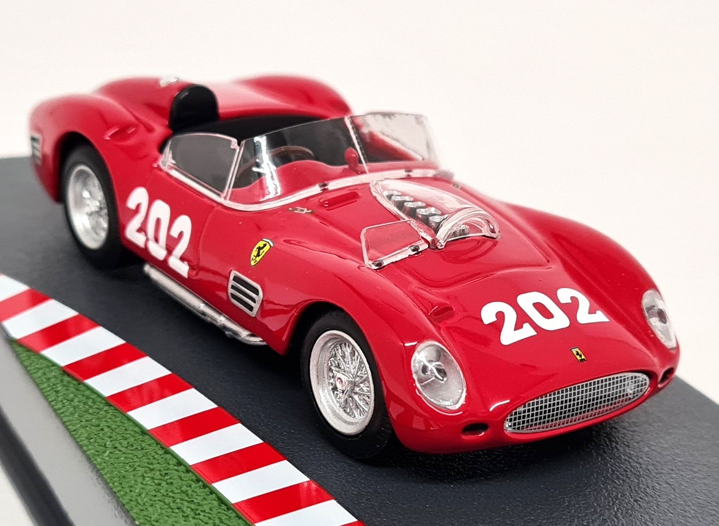Altaya 1/43 Ferrari 250 Testa Rossa Targa Florio 1960 202 Diecast Model Race Car