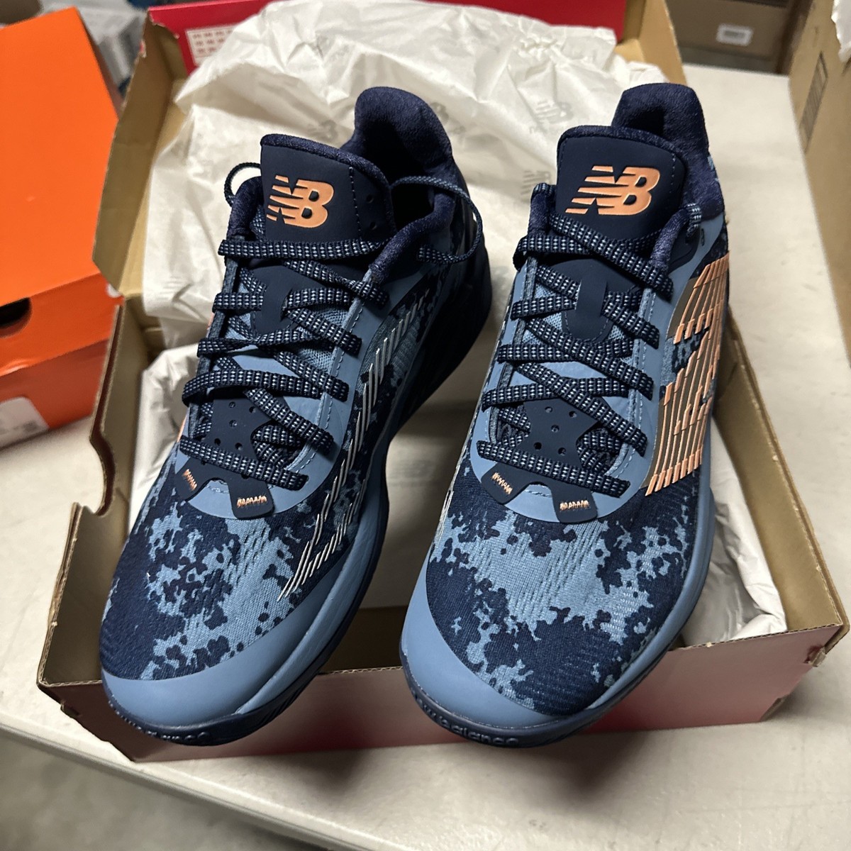 Size 9 WIDE 2E Men's New Balance TWO WXY V5 Basketball BB2WYBT5 NB