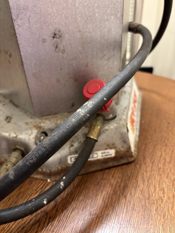 Calentador de convección de propano portátil Hot Spot Reddy 25000 BTU modelo RCP25 Foto 4 de 4