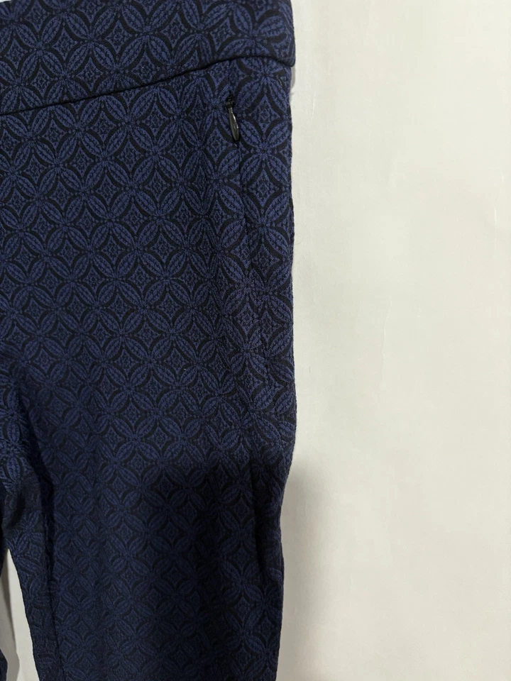 Margaret M Slimming Pants Pull-On Invisible Side Zip Pockets Geometric Navy Sz M - Image 4 of 4