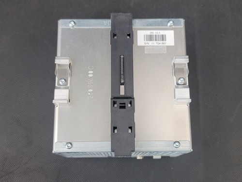 Allen Bradley 1606-XL180B Power Supply Voltage 100-240 v ac - Picture 7 of 7