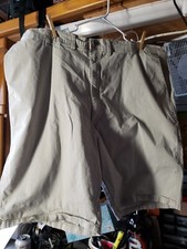 Mens Wrangler Cargo Shorts Size 48  Beige