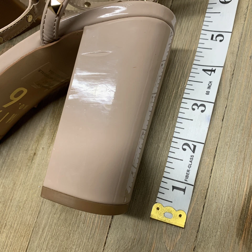 DSW MIX NO. 6® Sandalia Jaula Tachonada Kamari Dorado Tostado Tacón Grueso en Talla 10 EE. UU. Foto 4 de 4