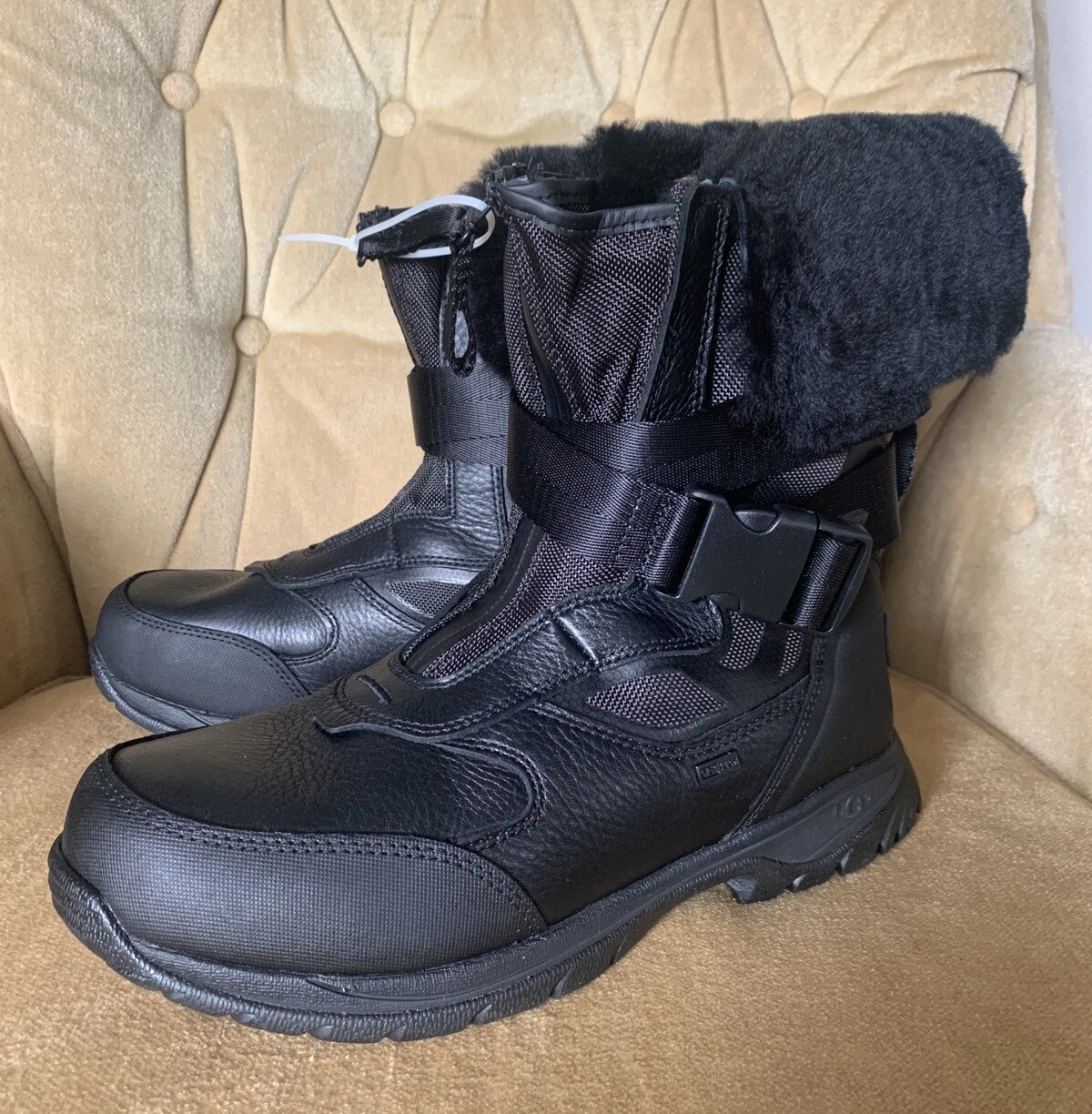 UGG TAHOE Boots Black Leather Sheepskin Waterproof Cold Weather Snow men's US 7