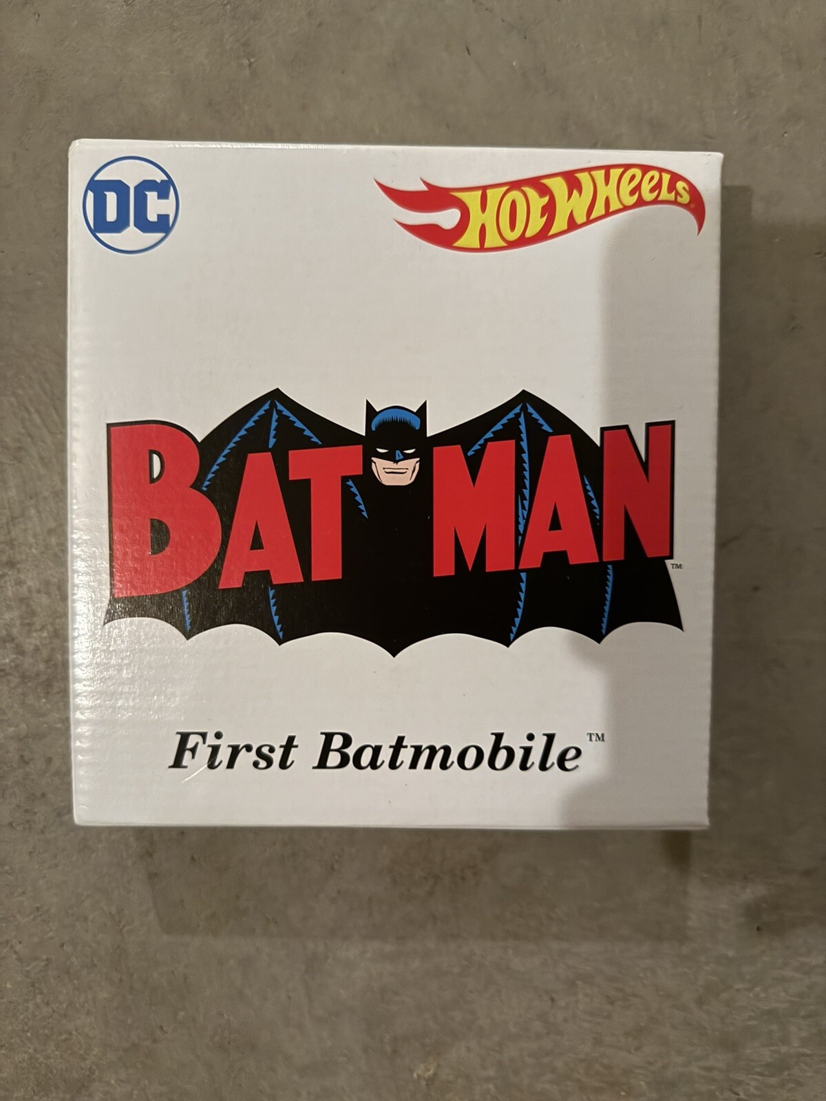 Hot Wheels Dc Batman SDCC 2021 1st Appearance Batmobile 1939 Cadillac