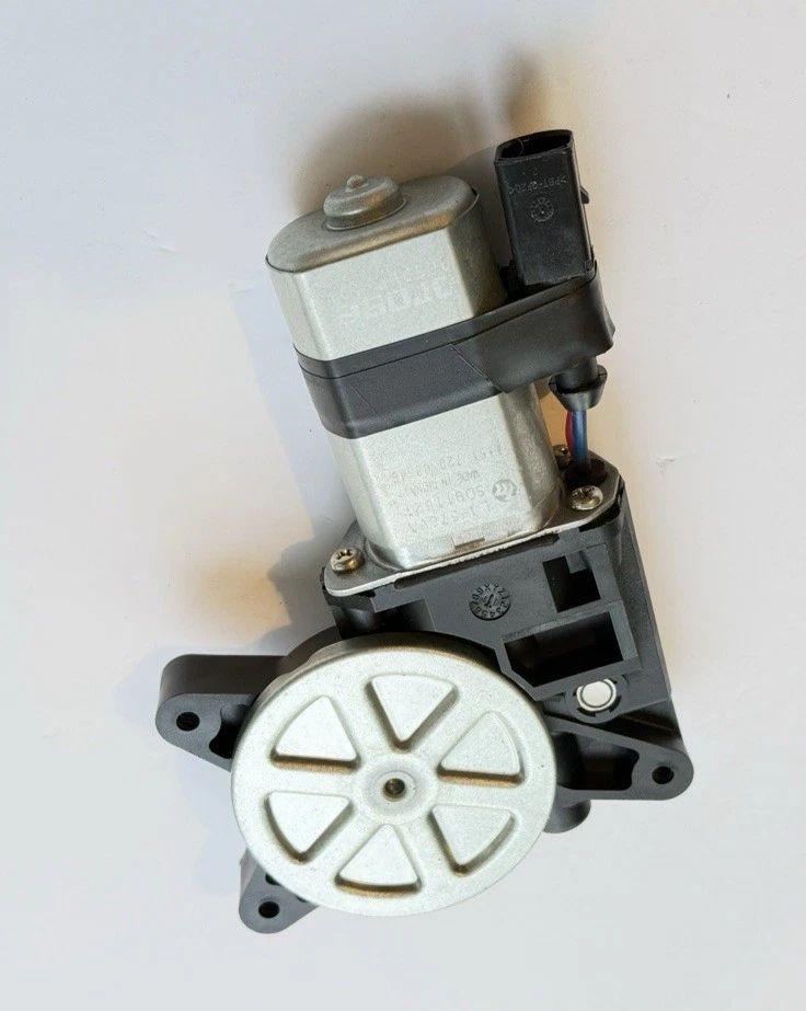 Motor ventana puerta Smart Fortwo cupé 451 2009-2014 (o/s/f) A4517200846 Foto 3 de 3