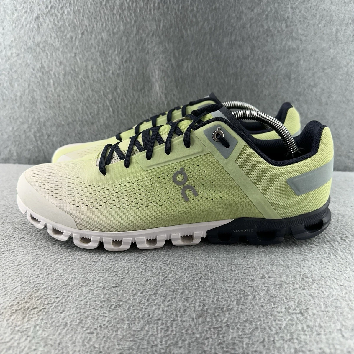 ON Cloudflow Meadow White for sale | eBay