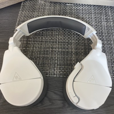 Turtle Beach Stealth 600 Ear Headsets - White !MISSING WIRELESS TRANSCEIVER !