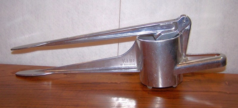 Kull Spaetzle Press Potato Ricer Aluminum Excellent Condition