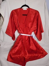 Vintage VAL MODE RED Robe Nightgown Size Small Made In usa