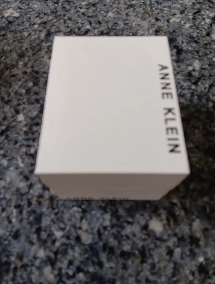 Reloj de pulsera analógico con correa de malla de oro rosa Anne Klein NUEVO Foto 2 de 2