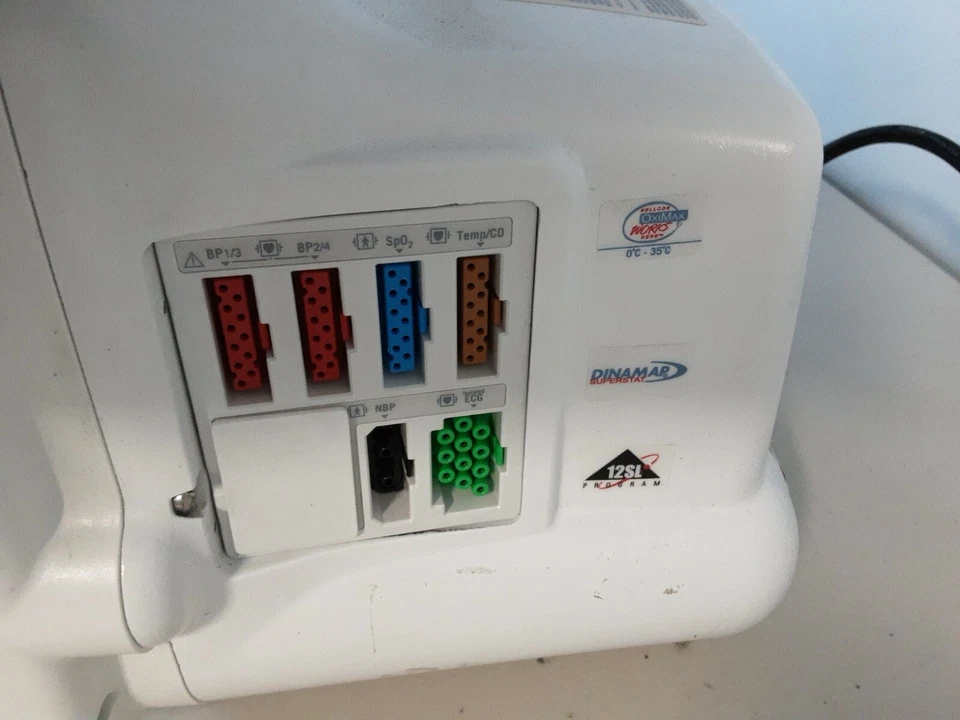 Dash 4000 Patient Vital Signs Monitor CO2 Nellcor SPO2 ECG 30 Day Warranty! - Image 4 of 4