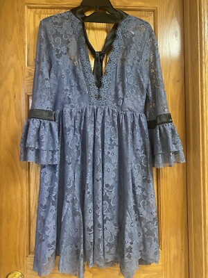 NWOT Free People Lace, Bell Sleeves, Deep V Neck Short Dress -Blue/black Size S