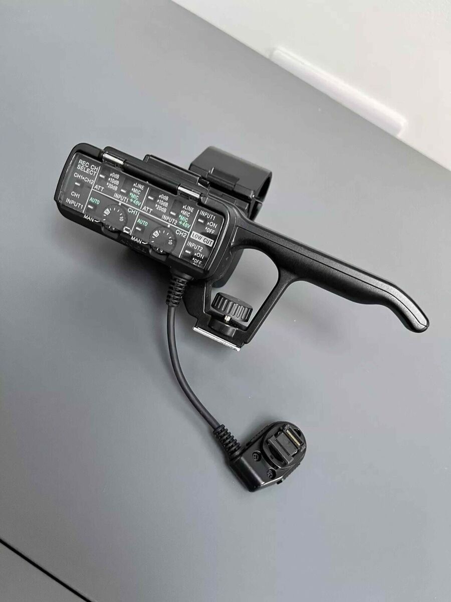 Sony XLR-K1M XLR-A1M Adaptor for Sony Cameras DSLR's Audio Sony XLR-K1M XLR-A1M Adaptor for Sony Cameras DSLR's Audio