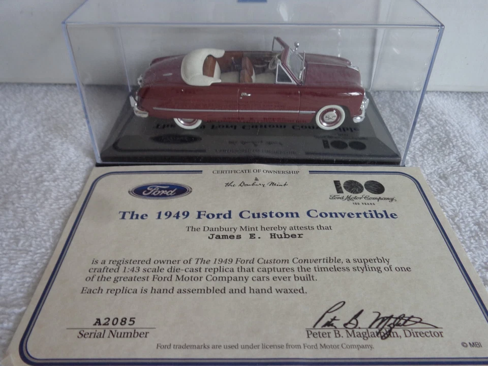 Danbury Mint 1:43 Scale Ford Centennial Collection 1949 Convertible In Case - Image 3 of 3