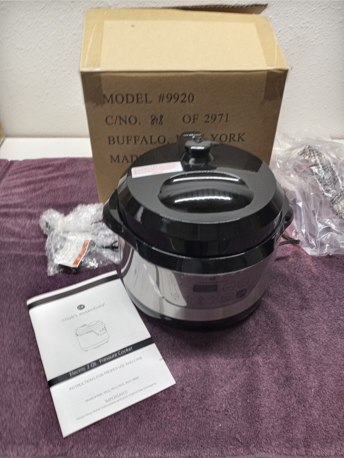 PRESSURE COOKER 2 Quart Model No. 9920 FIGLI LLC COOK`S ESSENTIALS