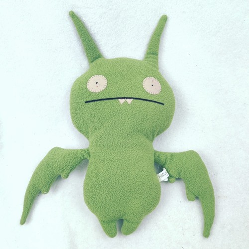 Ugly Doll Poe 15 Inch 2007 Pretty Ugly LLC Green Plush RARE Light Cleaning