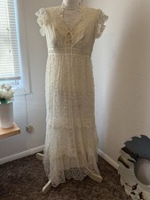 80’s Ivory Lace Maxi Dress Sweetheart Neck Cap Sleeve Ruffle Zip Back Sz 12