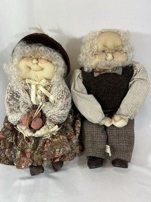 PT s Folks Phyllis Petee Grandma & Grandpa Cloth Doll Pair Vintage 18  Handmade