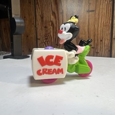 1993 WARNER BROS ANIMANIACS DOT'S ICE CREAM WAGON McDonald's Happy Meal Toy B86