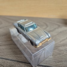 Véhicule Miniature Aston Martin De James Bond Husky AY770