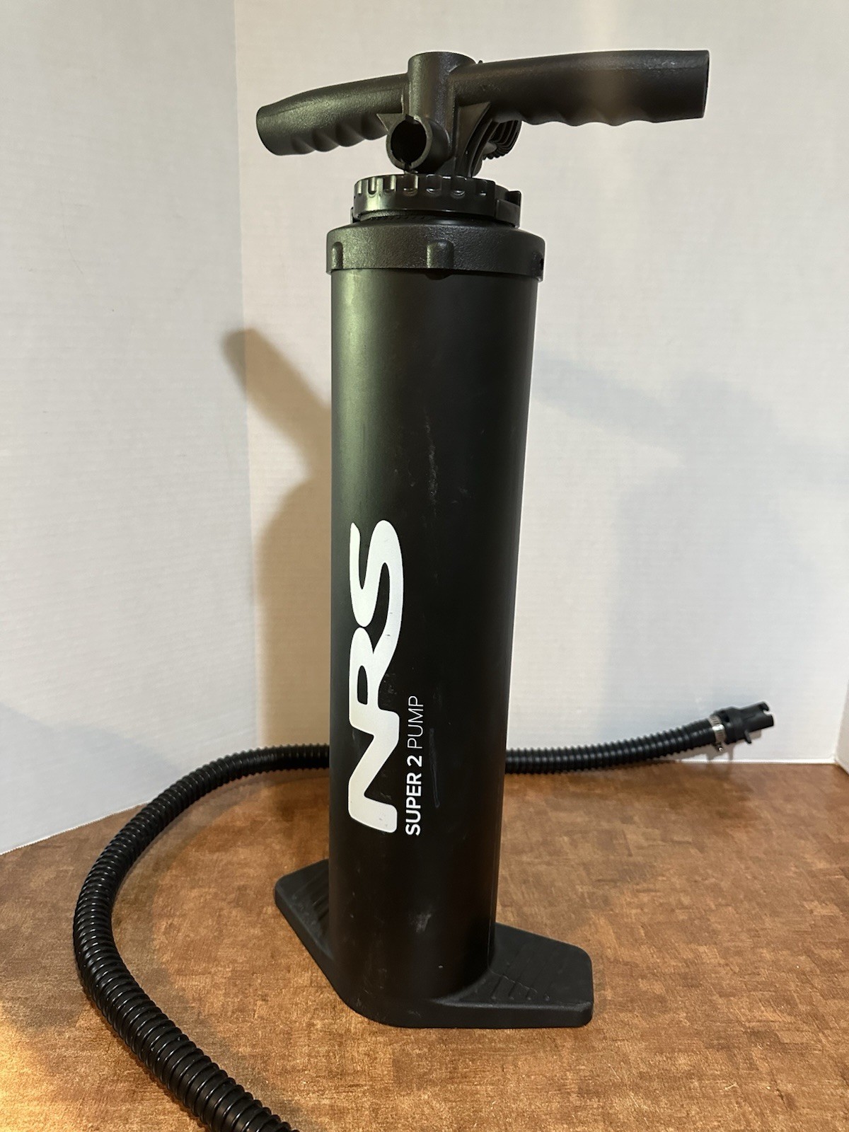 NRS Super 2 Pump Paddling Rafting Water Sports Pump - 25psi -Original Box